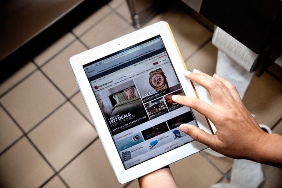 Chốt khách hàng hiệu quả với 9 mẫu thiết kế website